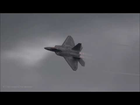 F-22 Raptor Demonstration @ 2018 Air Power Over Hampton Roads (Friday Twilight) - Vapor Fest!