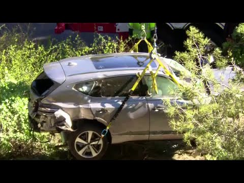 タイガー・ウッズの事故最新情報：手術後は「目が覚め、反応があった」とのこと。 (Tiger Woods accident update: 'awake, responsive' after surgery)