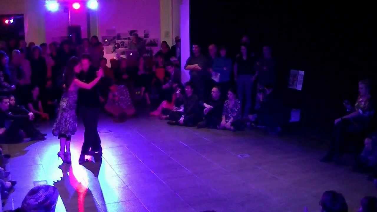 1-Milonga del Patio presenta:Fatima Vitale y Hugo Mastrolorenzo- Si la llegaran a ver