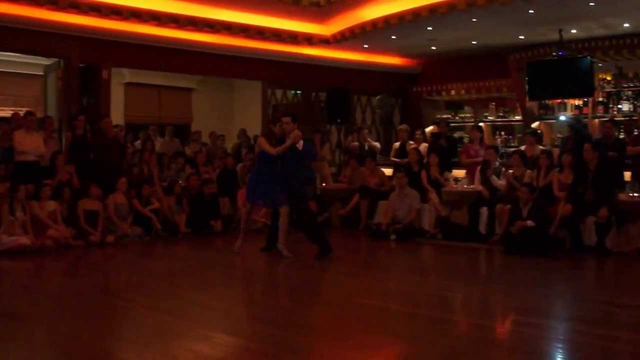 Sebastian Achaval & Roxana Suarez - Buscandote by Osvaldo Fresedo