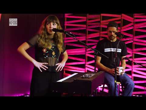 KFOG Private Concert: Oh Wonder – Interview