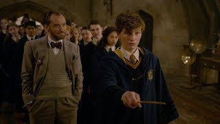 FANTASTIC BEASTS: THE CRIMES OF GRINDELWALD – Back To Hogwarts Featurette