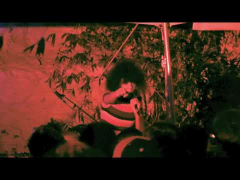 Mapei - Leader of the Pack - Live at SXSW 2009