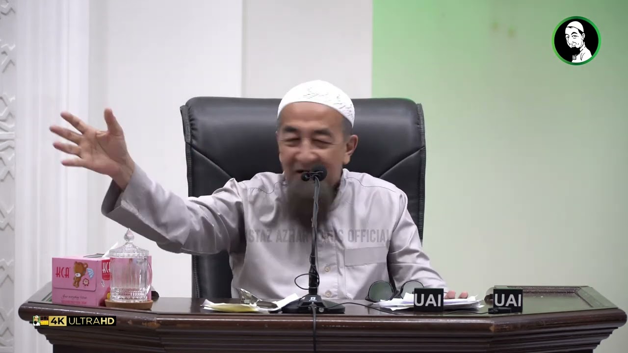 Hukum Gantung Kalendar Ada Gambar Orang - Ustaz Azhar Idrus