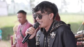 Download lagu KEMBANG MALATI FULL MEDLEY - ABIEL JATNIKA X BIE'LBAND LIVE CIBEUREUM mp3 Download lagu KEMBANG MALATI FULL MEDLEY - ABIEL JATNIKA X BIE'LBAND LIVE CIBEUREUM mp3