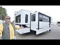 2026 Keystone RV Cougar Half-Ton Fifth Wheels 28RLI Fifth Wheel The RV Corral  Eugene Oregon