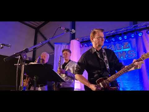 Anna och mej med Donnez og Matz Bladhs sammen på Skaunhallen Dansnytt Hilde Arntzen