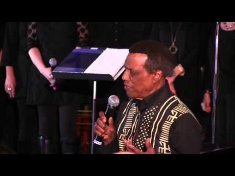 EVERYDAYMUSIC TRIBUTE - Leon Bibb with the Marcus Mosely Chorale - Oh Let Me Fly