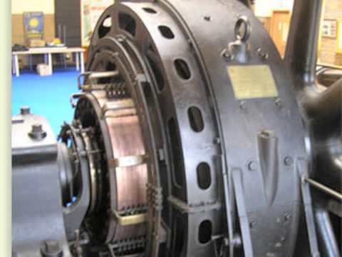 musea-izegem  stoom-schoen en borstels