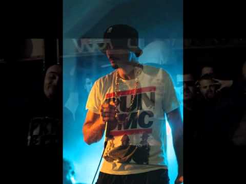 Ajs Nigrutin, Mikri Maus & Bvana - 3 Pa 1 [2011]