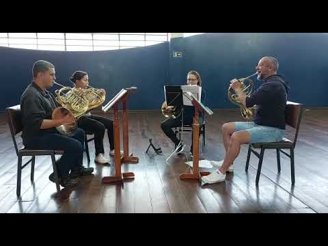 Quarteto de Trompas entre amigos / Horn Quartet among friends.