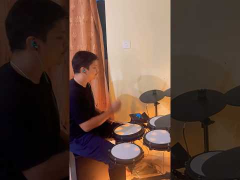 Alesis Nitro Max Kit Tone Sound 🥁 | NEW Drum 🔊| Drumeo free classes 🔥 #shorts #shortsfeed #music