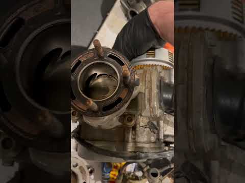 2007 CR85 2 Stroke Top End Piston Cycle
