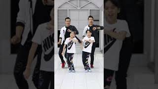 Download lagu DJ Di Dunia Ini Tenang Saja Bossque mp3 Download lagu DJ Di Dunia Ini Tenang Saja Bossque mp3