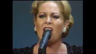 Concha Márquez Piquer "Romance de la Otra"