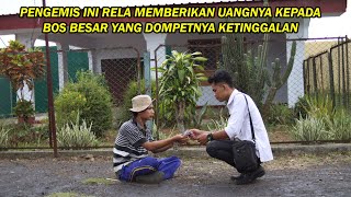 Download lagu SEORANG PENGEMIS MENOLONG SEORANG BOS BESAR YANG SEDANG TIDAK MEMBAWA UANG mp3