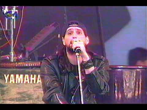 Censurados | "O Que Faz Falta" (1994)