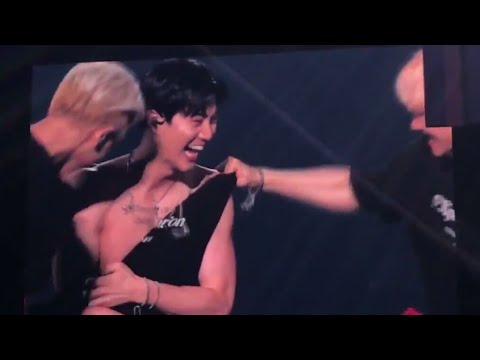 190928 EXO Members Ripping Suho's Top at ExplOration in Taipei