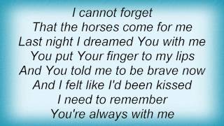 Margaret Becker - Horses Lyrics