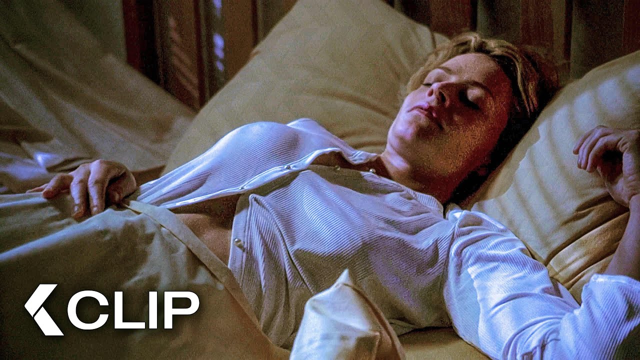 Miniature de la vidéo McKay's Disturbing Nightmare Scene - HOLLOW MAN (2000) du film Hollow Man : L'Homme sans ombre