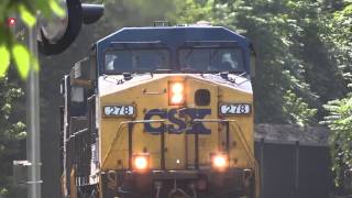 preview picture of video 'CSX Train Climbing Up To My Airy Tunnel'