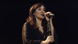 Natalie Imbruglia - Glorious - Live Paris 2017