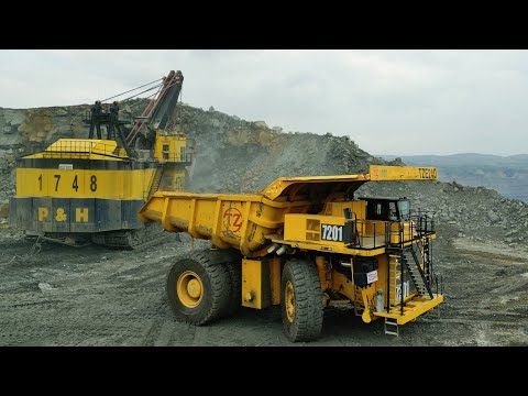 Giant Excavators Mining Operation in Action |Dump Trucks