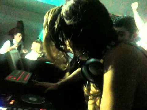 ROY SHOW CLUB - ISA IAQUINTA E CAROLINE KOCK