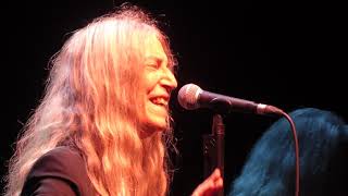 03 Patti Smith - Grateful