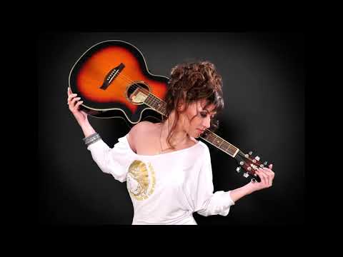 Ірина ЗІНКОВСЬКА - СОН  ("Один і той же сон дивлюсь, що я одна - вже не боюсь…»)