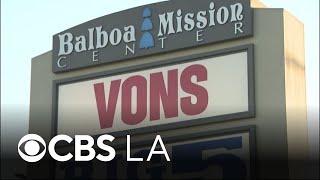 Granada Hills Vons stays open after customer dies in bakery aisle, employees say