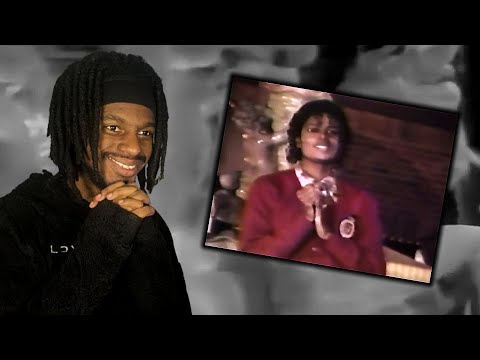 I watched Michael Jacksons 1983 UNAUTHORIZED INTERVIEW, and it's SO CUTE!!