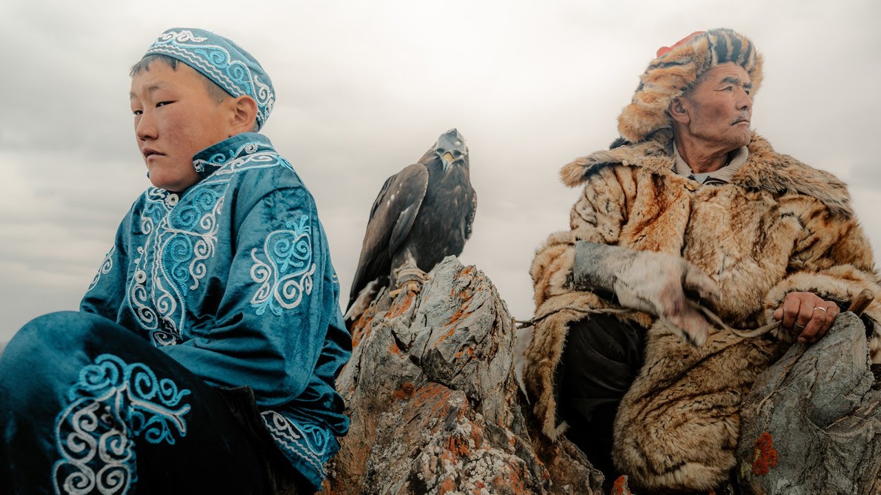 SOLO ÉL Será Cazador: La Tradición que No Puede Morir.