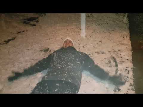 Cuban first time seeing Snow in San antonio