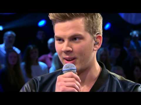 Här får Pär Lernström en örfil - Idol Sverige (TV4)