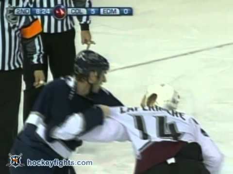 Ian Laperriere vs Alexei Semenov