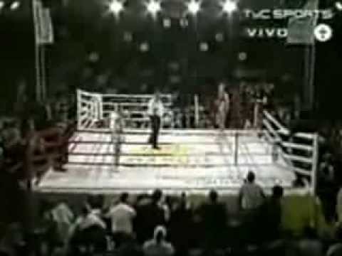 Alejandra Marina "Locomotora" Oliveras vs. Anays Cecilia "La Dama del Ring" Gutiérrez