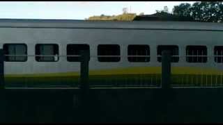 preview picture of video 'Trem de passageiros saindo de Resplendor MG para Vitória ES'