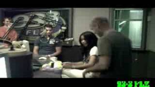 Cassie & Donnie Klang play the Kitty Piano