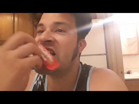 100 GRAND CHOCOLATE BAR REVIEW