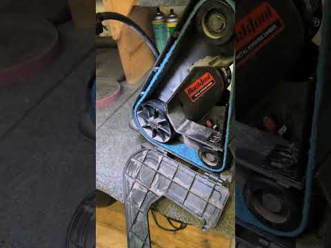 How to get to Scotch-Brite belt running on a 1x30 buck tool