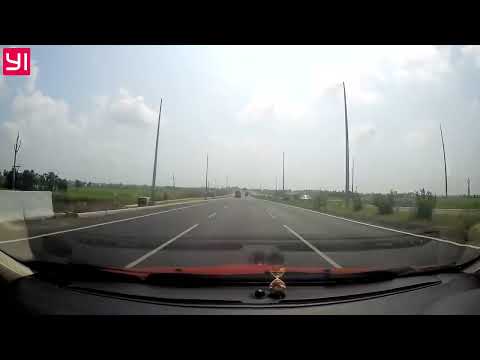 Road Safety : Abrupt change of lane is dangerous || Cyberabad Traffic Police