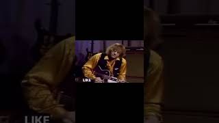 Joe Walsh’s Secret to Great Guitar Playing — It’s All in the Picking Hand 👀🎶 #joewalsh #theeagles