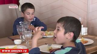 Фонд имени Кадырова провел благотворительную акцию для малоимущих и полусирот