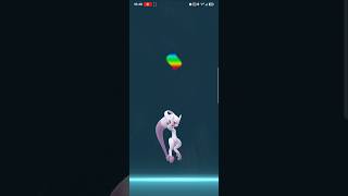 Mega Evolving Mewtwo Y in Pokémon GO