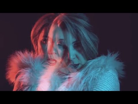 ROMANCE ACIDENTAL Adriana Deffenti [VIDEOCLIPE OFICIAL]