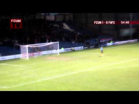 Best own goal ever Gardner own goal 11/17/2013 FC United of Manchester vs Frickley Athletic