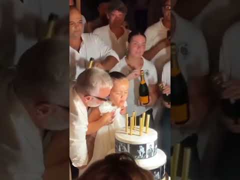 Gianluca Vacchi beautiful moments 😘😍 #gianlucavacchi #sharonfonseca