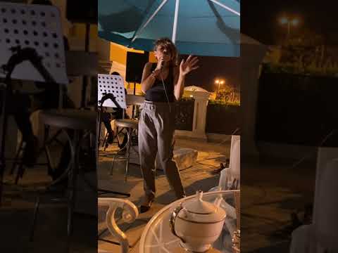 “Paroles, paroles, paroles” cover by Narmina and Azerbaijani band