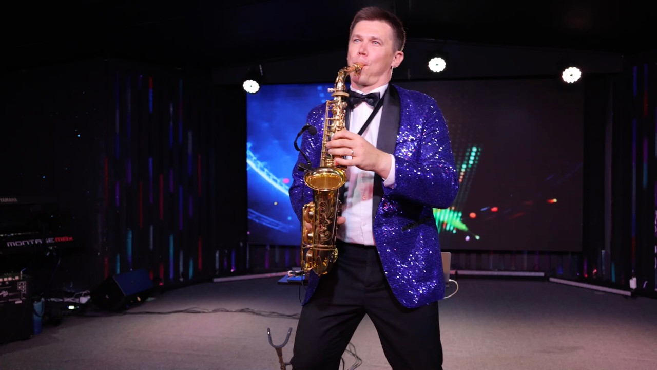 Promotional video thumbnail 2 for Saxophonist Alex Mos